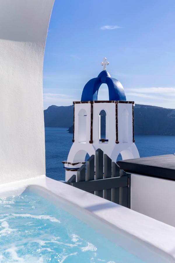 Bluedome Cavehouses By Otium Villas Oia Exterior photo